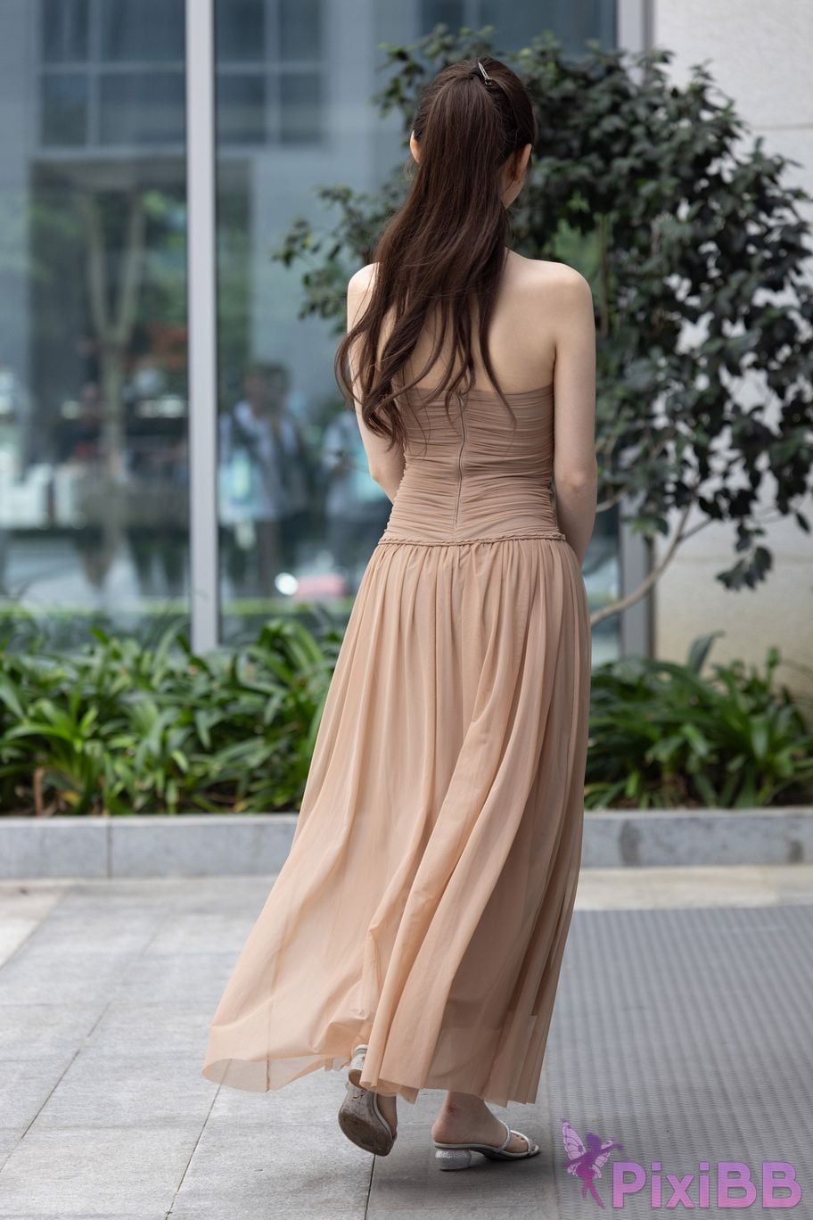 Featured Street Photography Works No.5547 Minmin goddess tube top gauze dress PixiBB.COM 153