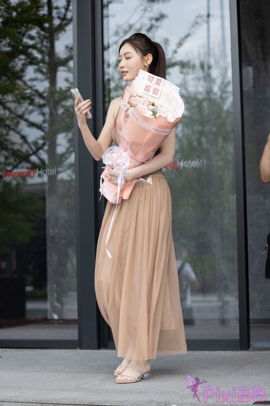 Featured Street Photography Works No.5547 Minmin goddess tube top gauze dress PixiBB.COM 277