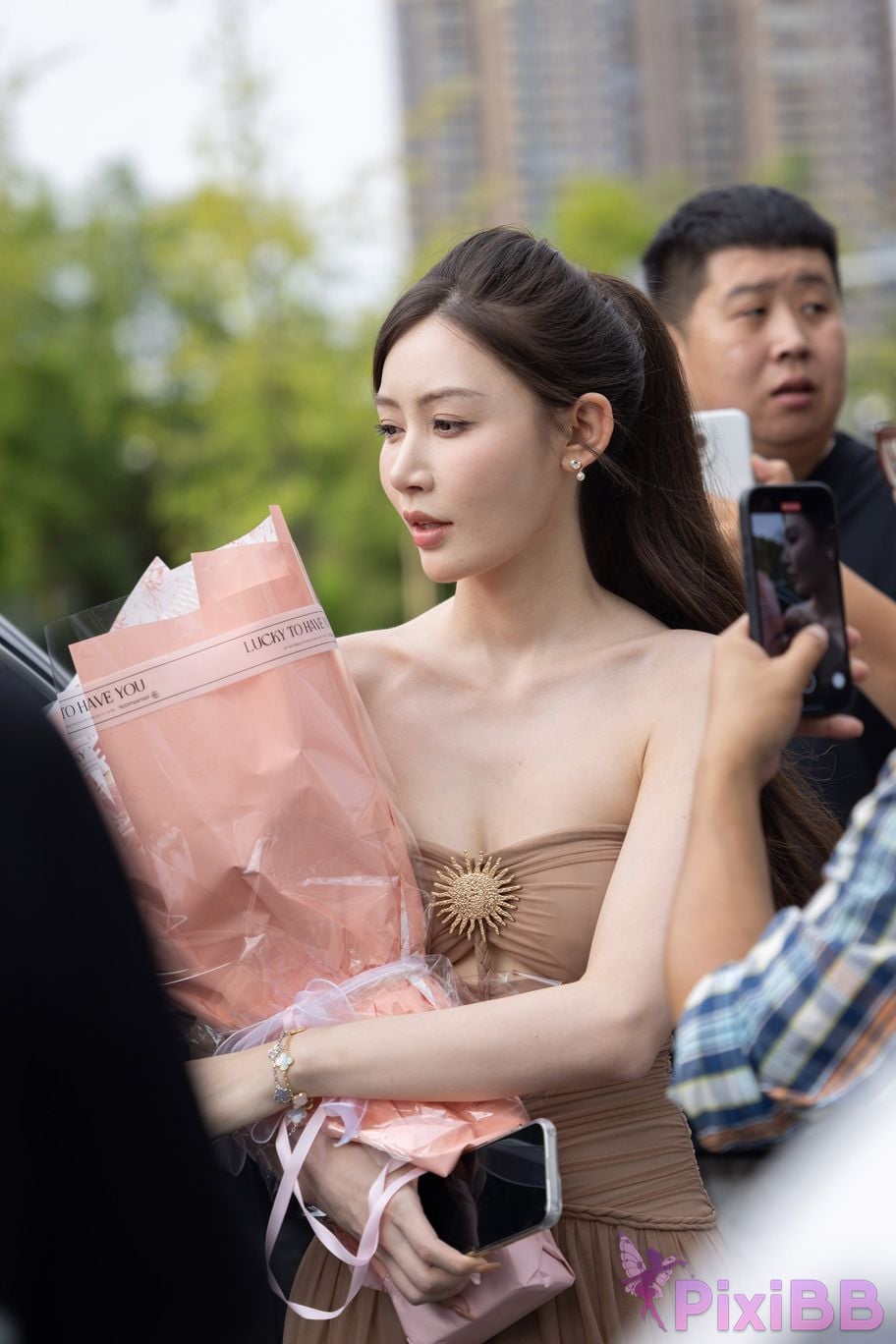 Featured Street Photography Works No.5547 Minmin goddess tube top gauze dress PixiBB.COM 336