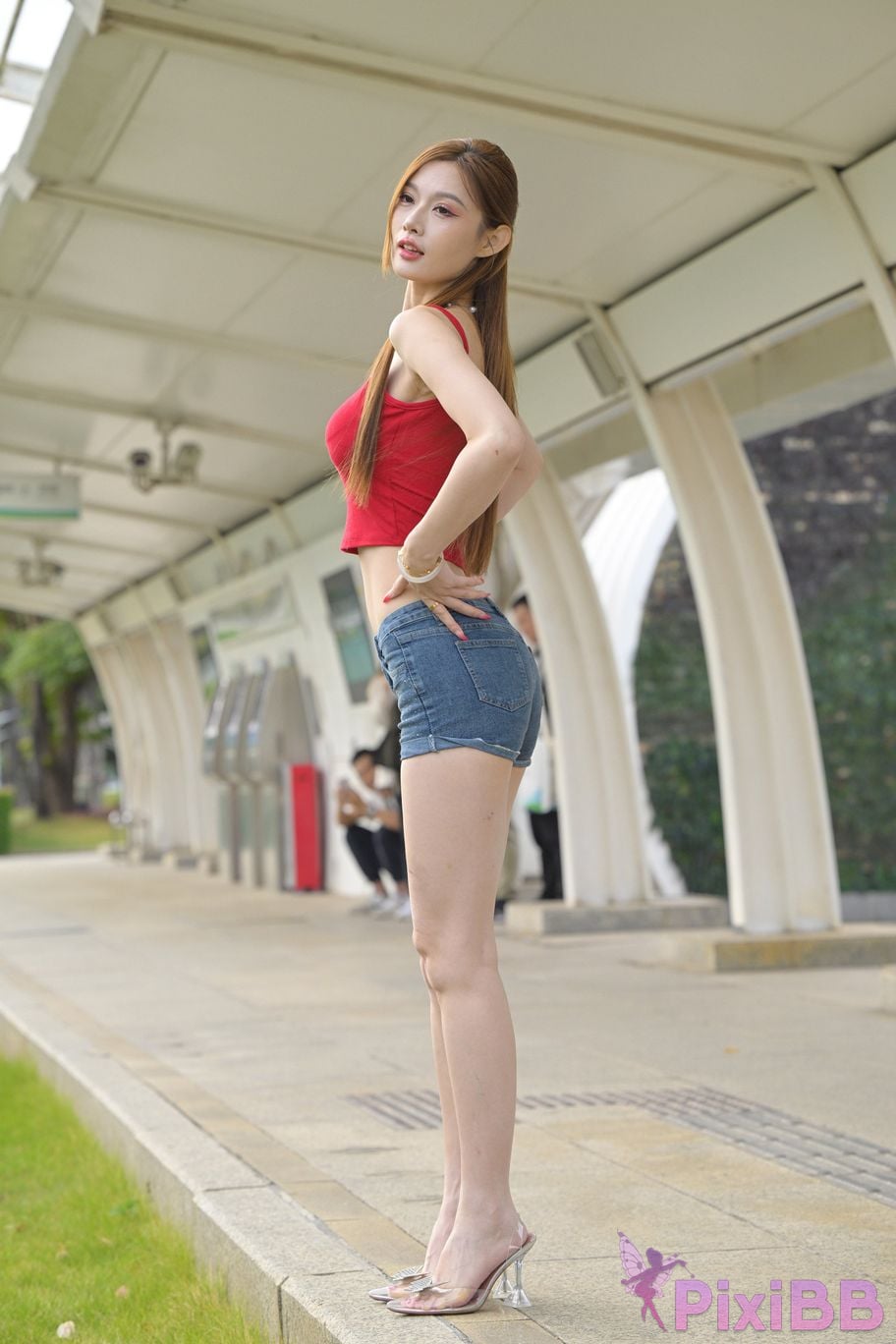 Featured Street Photography Works No.5549 Hot pants and beautiful legs PixiBB.COM 154