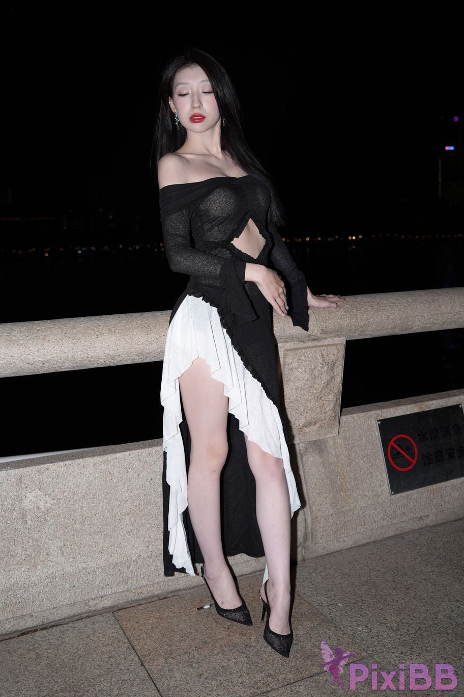 Featured Street Photography Works No.5550 Sexy black dress Xiao Le PixiBB.COM 020