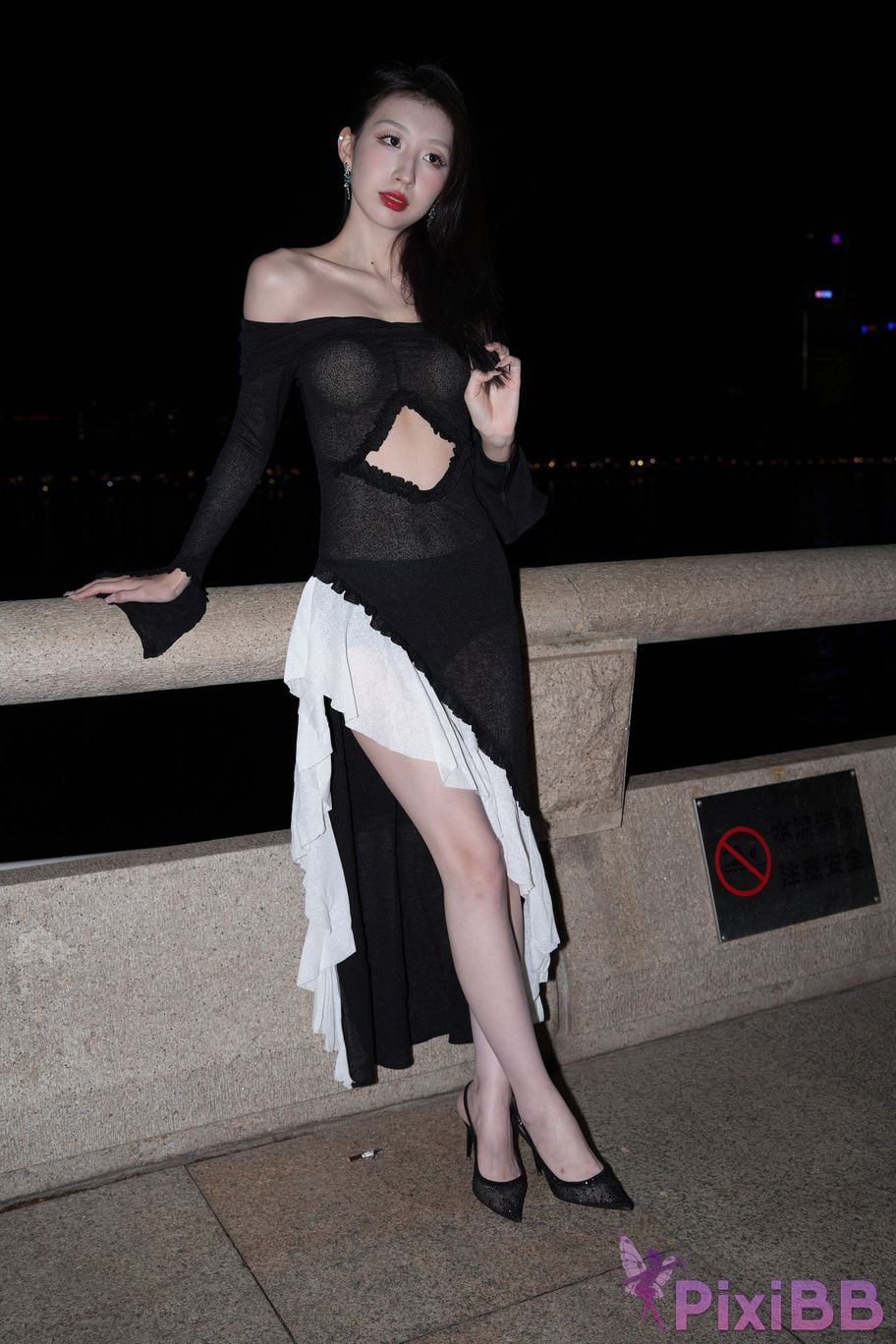 Featured Street Photography Works No.5550 Sexy black dress Xiao Le PixiBB.COM 021