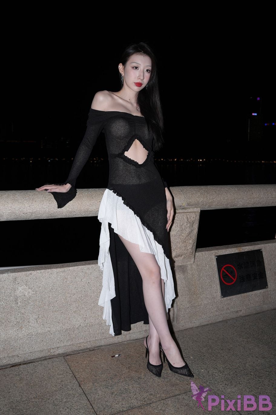 Featured Street Photography Works No.5550 Sexy black dress Xiao Le PixiBB.COM 022