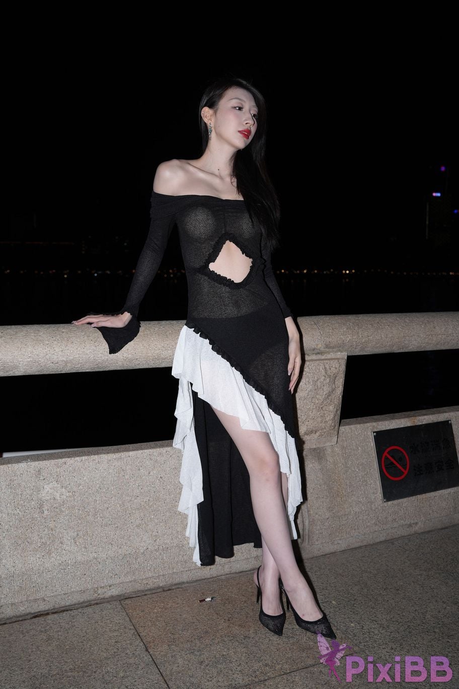 Featured Street Photography Works No.5550 Sexy black dress Xiao Le PixiBB.COM 023