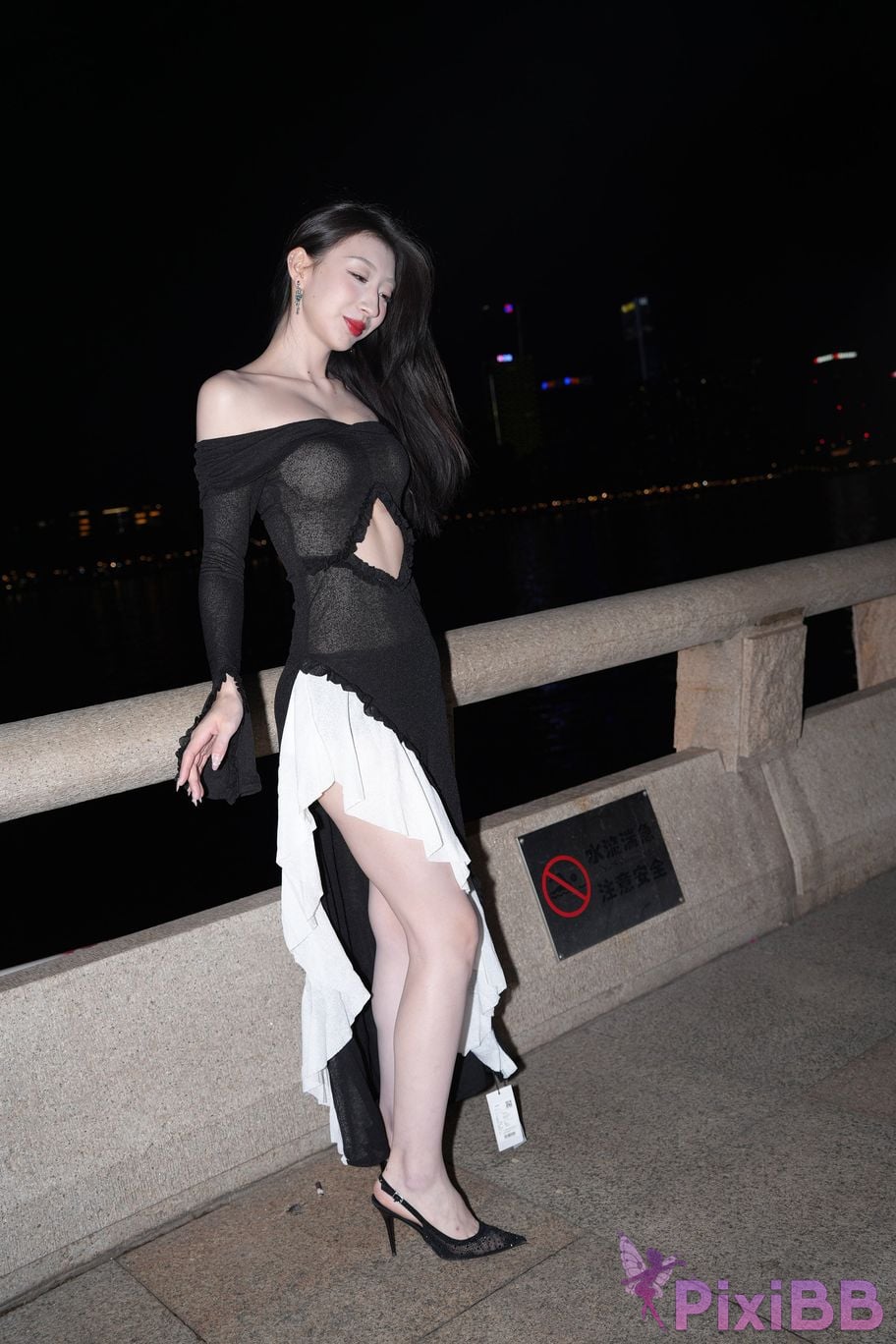 Featured Street Photography Works No.5550 Sexy black dress Xiao Le PixiBB.COM 044