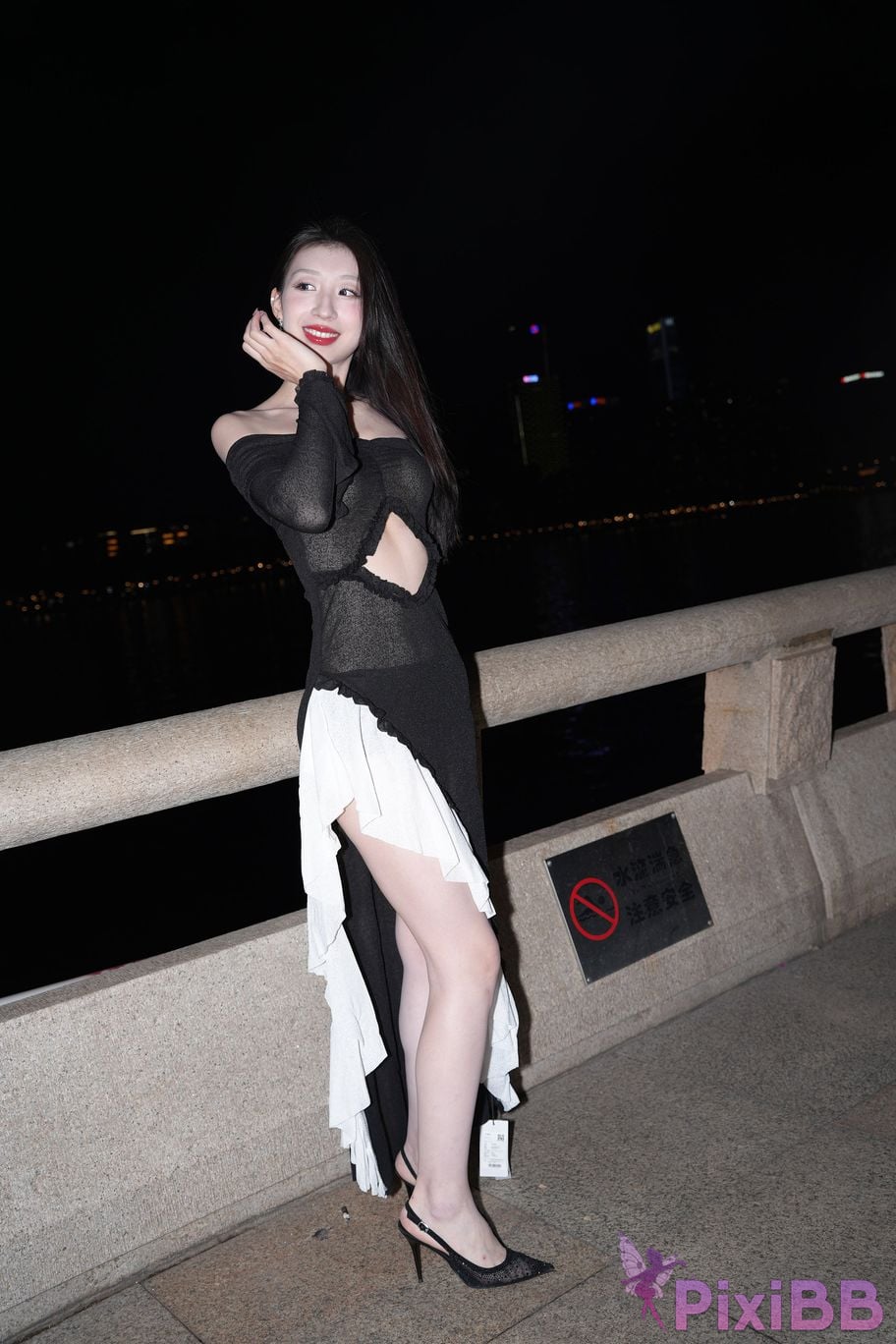 Featured Street Photography Works No.5550 Sexy black dress Xiao Le PixiBB.COM 045