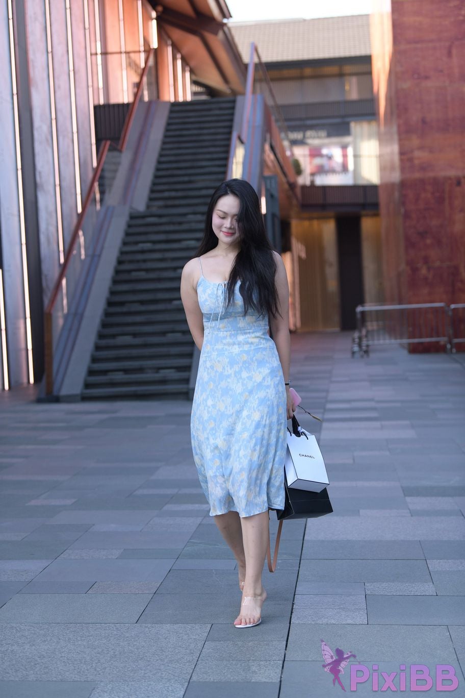 Featured Street Photography Works No.5565 Busty bestie PixiBB.COM 036