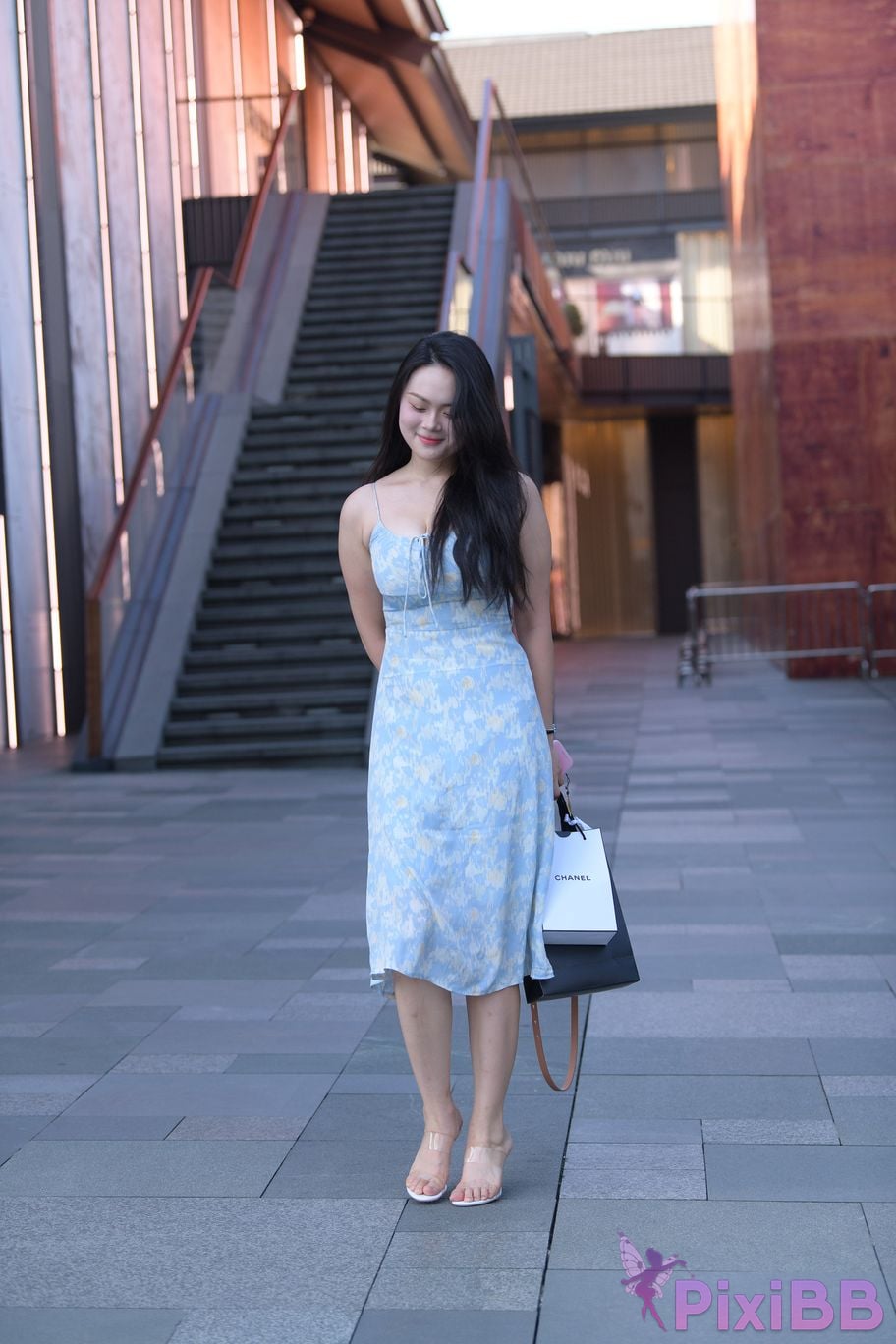 Featured Street Photography Works No.5565 Busty bestie PixiBB.COM 037