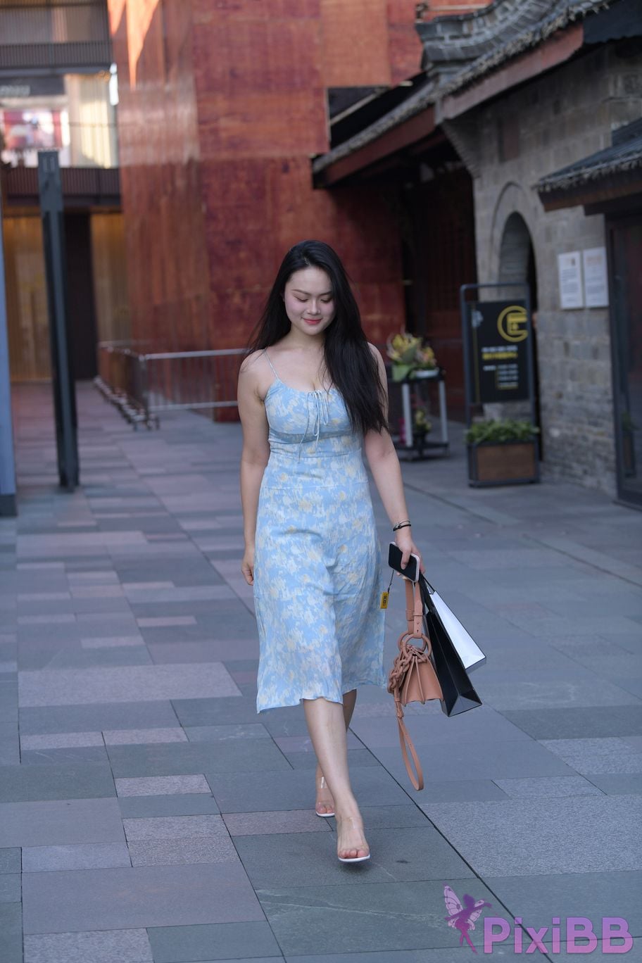 Featured Street Photography Works No.5565 Busty bestie PixiBB.COM 044