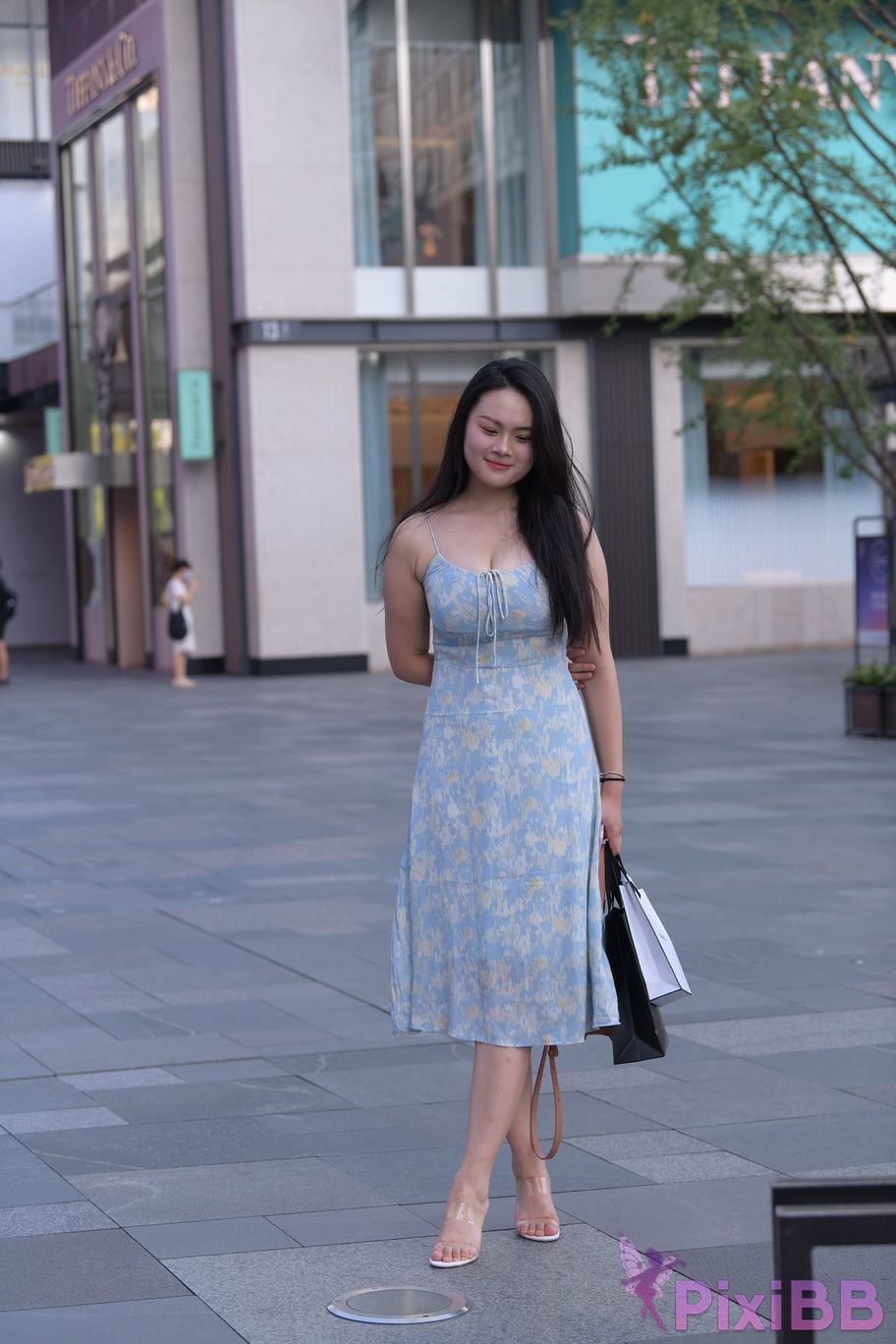 Featured Street Photography Works No.5565 Busty bestie PixiBB.COM 074