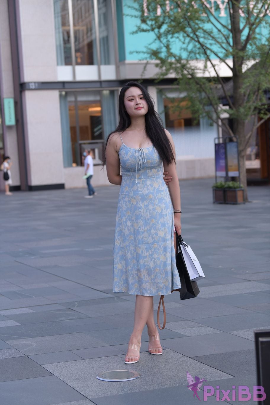 Featured Street Photography Works No.5565 Busty bestie PixiBB.COM 076