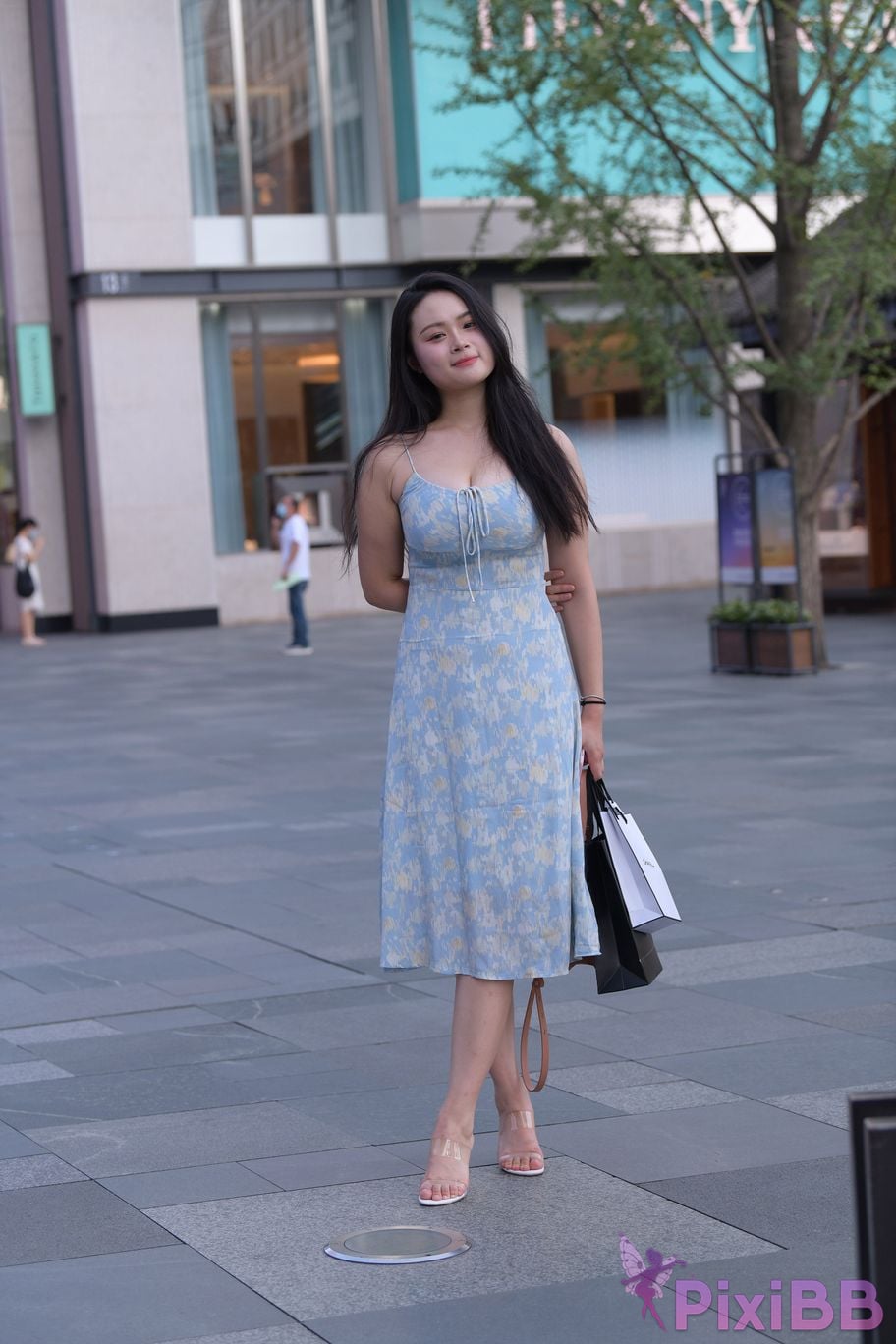Featured Street Photography Works No.5565 Busty bestie PixiBB.COM 077