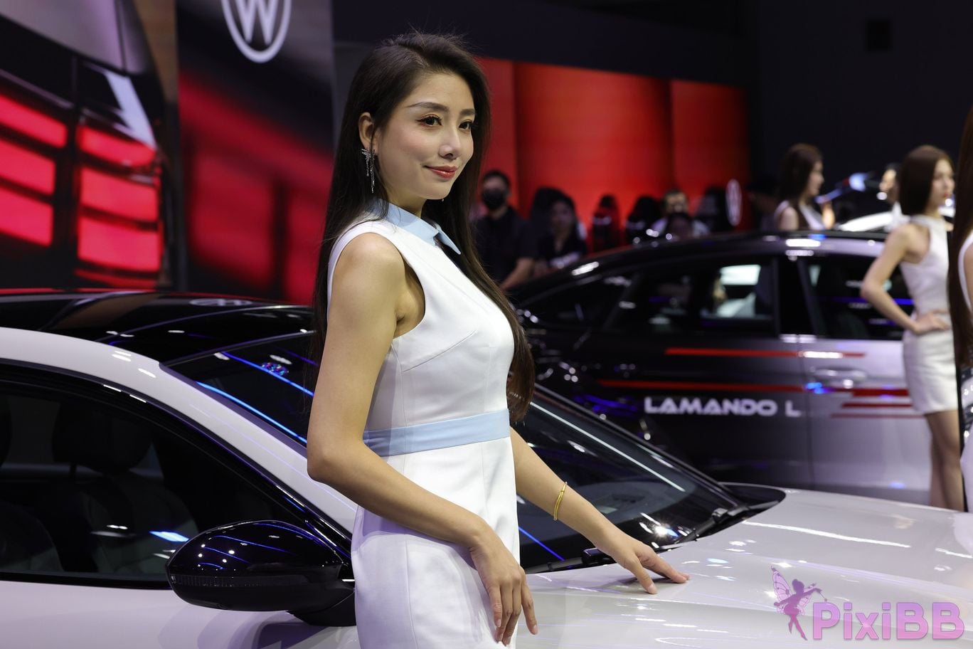 Featured Street Photography Works No.5566 Collection of models at Volkswagen booth PixiBB.COM 1369