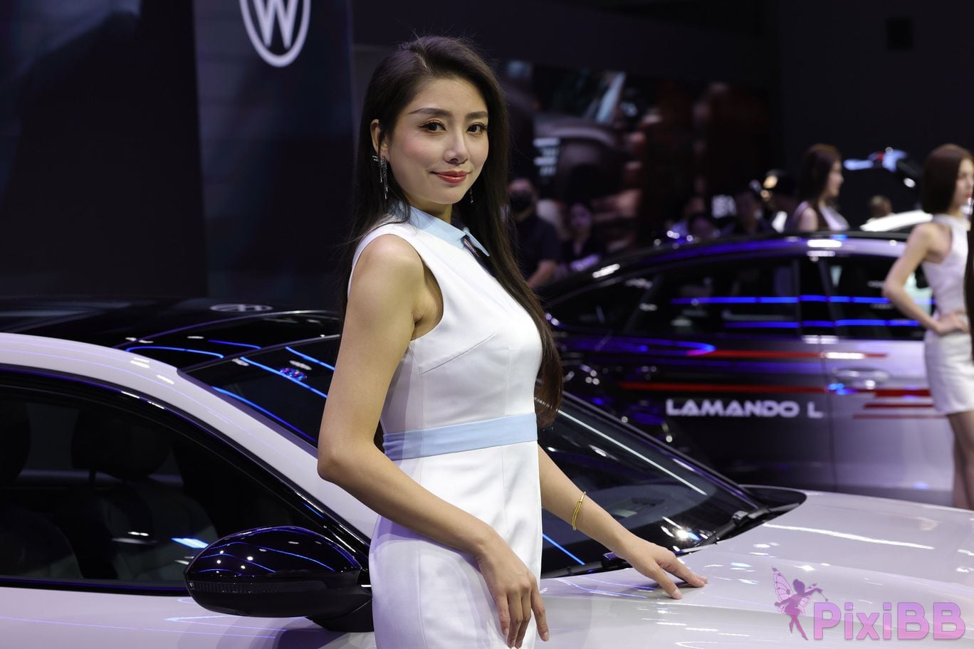 Featured Street Photography Works No.5566 Collection of models at Volkswagen booth PixiBB.COM 1386