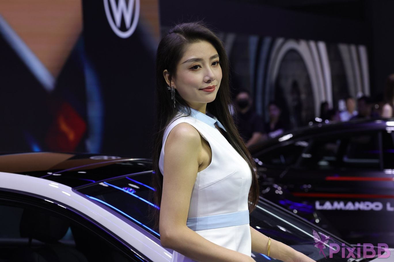 Featured Street Photography Works No.5566 Collection of models at Volkswagen booth PixiBB.COM 1397