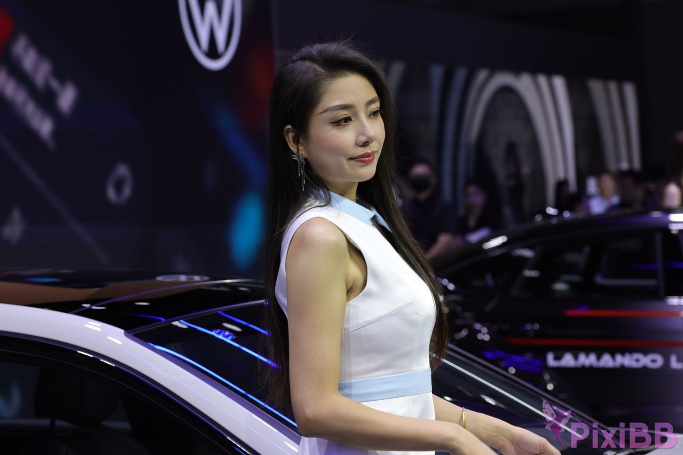 Featured Street Photography Works No.5566 Collection of models at Volkswagen booth PixiBB.COM 1399