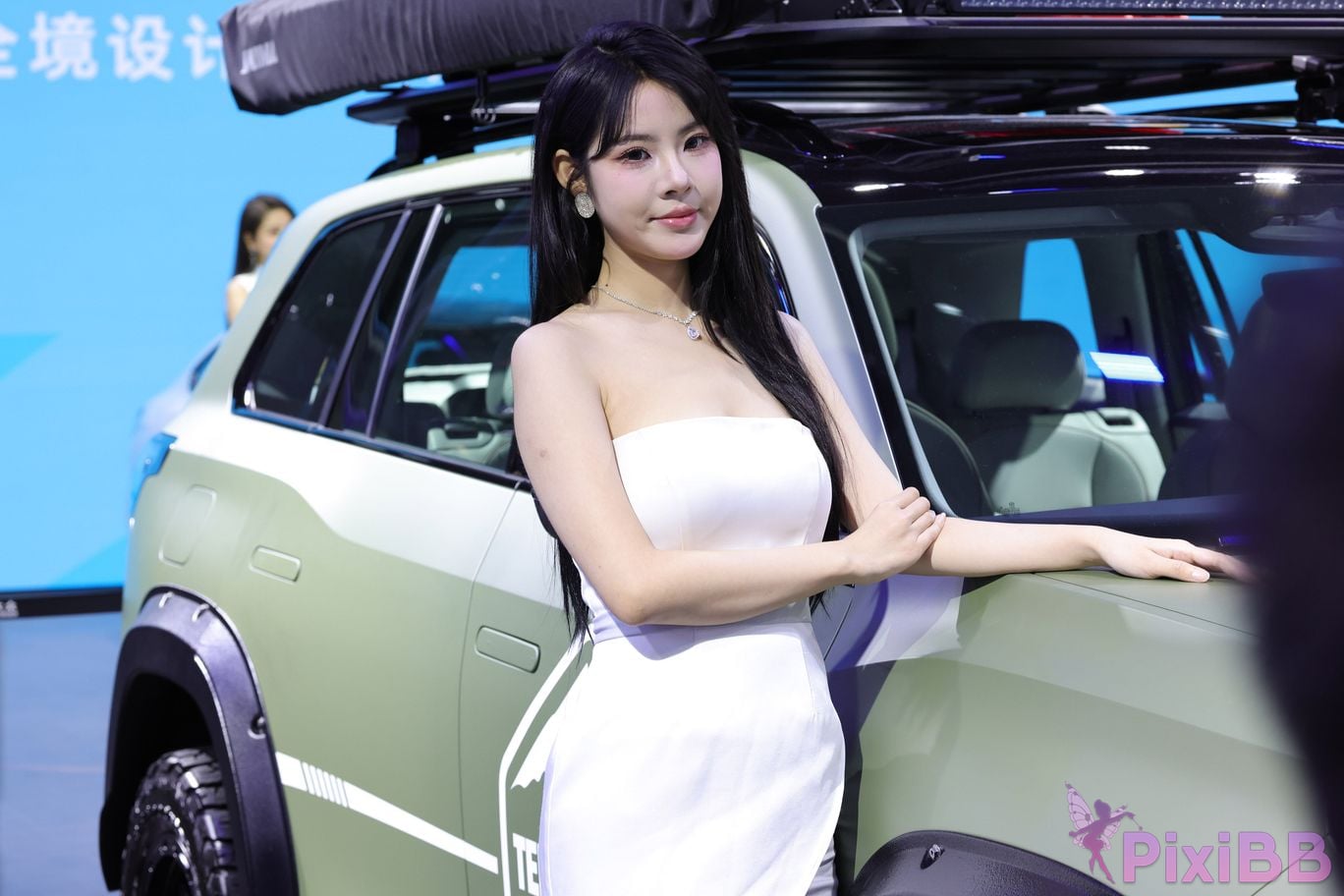 Featured Street Photography Works No.5566 Collection of models at Volkswagen booth PixiBB.COM 1476