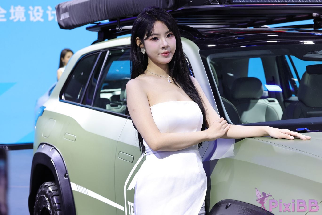 Featured Street Photography Works No.5566 Collection of models at Volkswagen booth PixiBB.COM 1479
