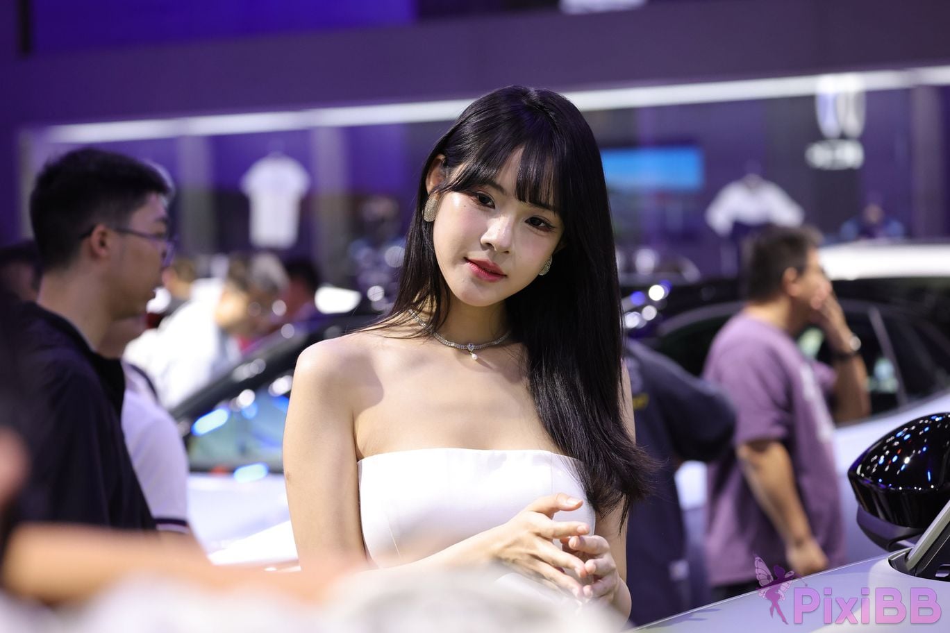 Featured Street Photography Works No.5566 Collection of models at Volkswagen booth PixiBB.COM 384