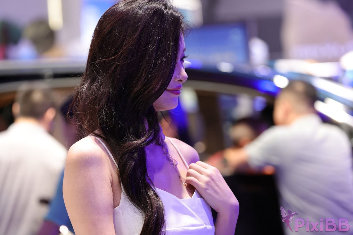 Featured Street Photography Works No.5566 Collection of models at Volkswagen booth PixiBB.COM 825