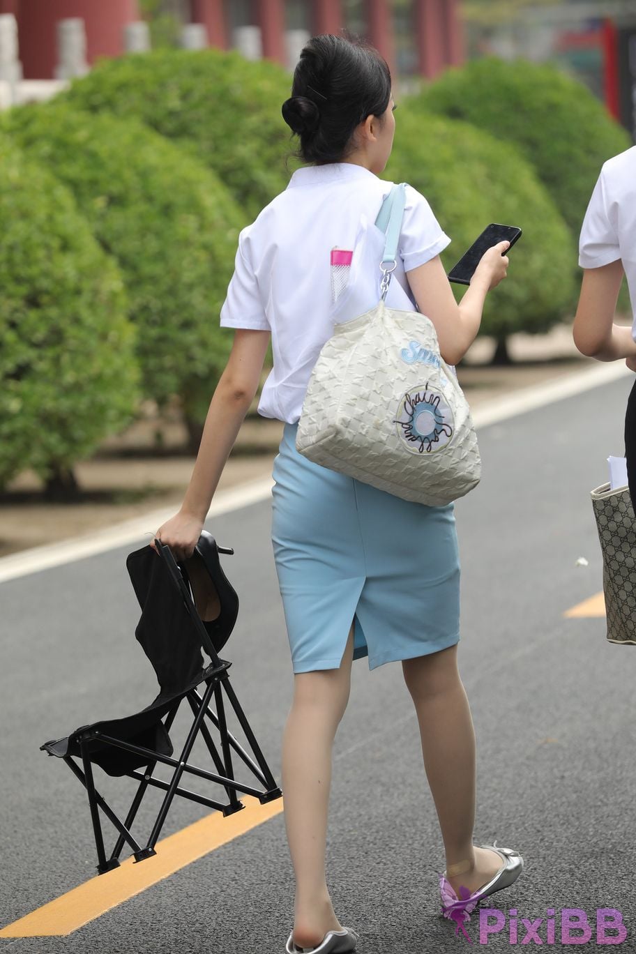 Featured Street Photography Works No.5570 flight attendant college student PixiBB.COM 034