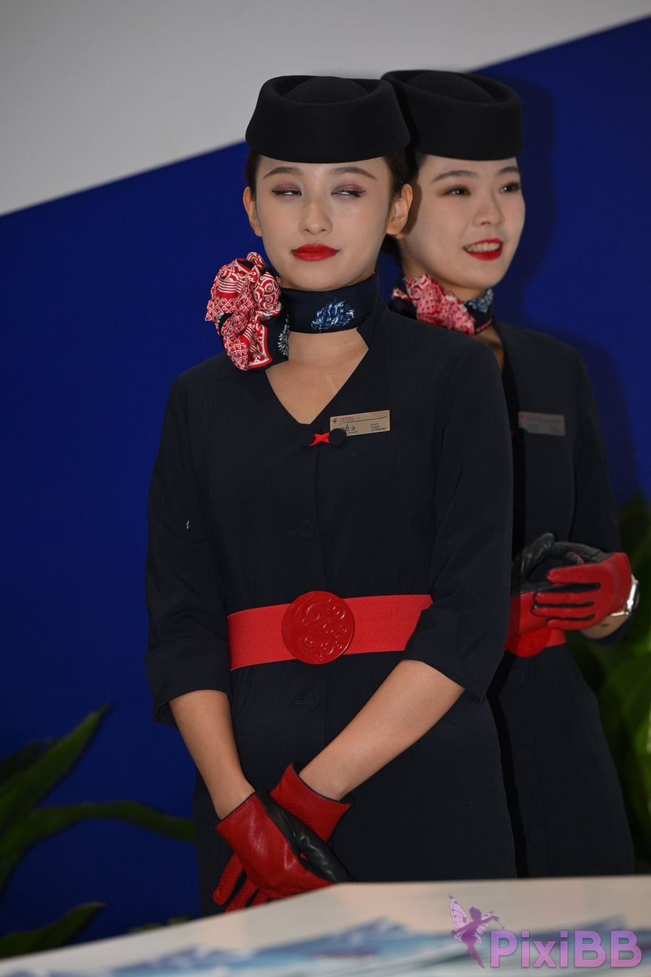 Featured Street Photography Works No.5586 China Eastern Airlines stewardess PixiBB.COM 048