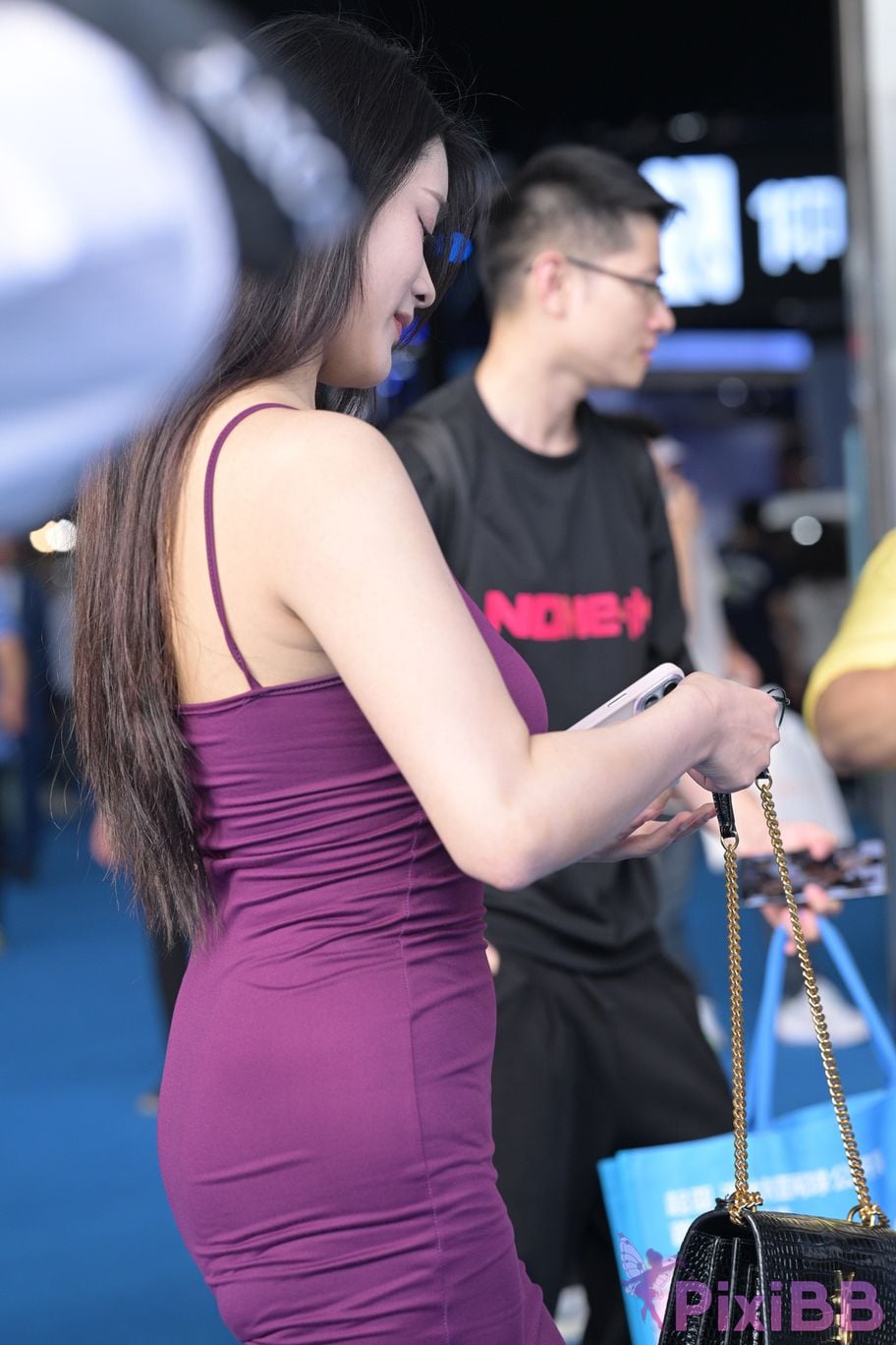 Featured Street Photography Works No.5590 Purple suspender dress PixiBB.COM 031
