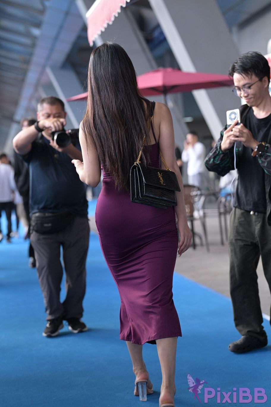Featured Street Photography Works No.5590 Purple suspender dress PixiBB.COM 088