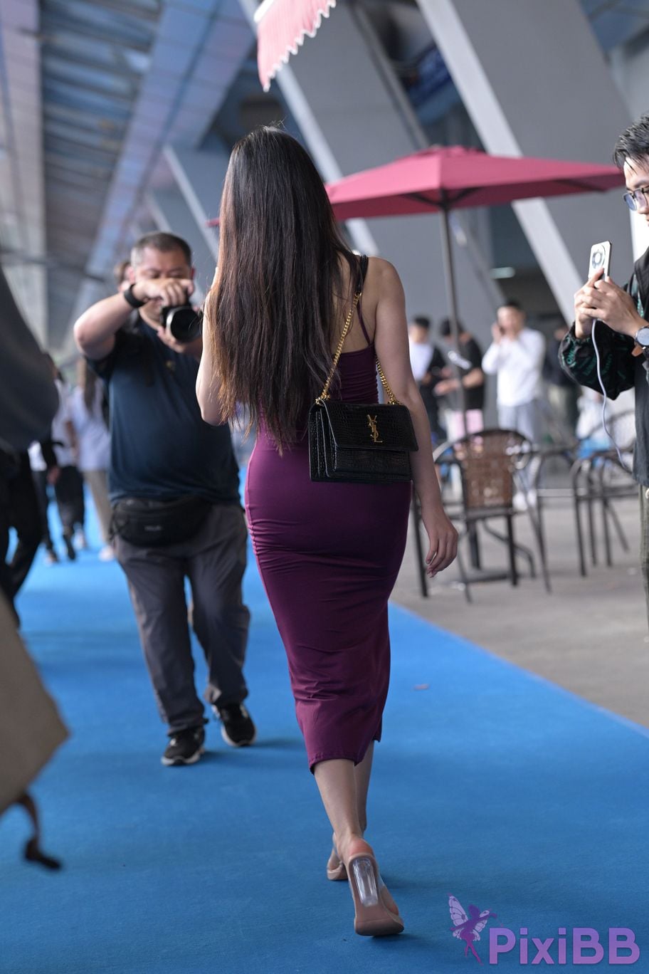 Featured Street Photography Works No.5590 Purple suspender dress PixiBB.COM 091