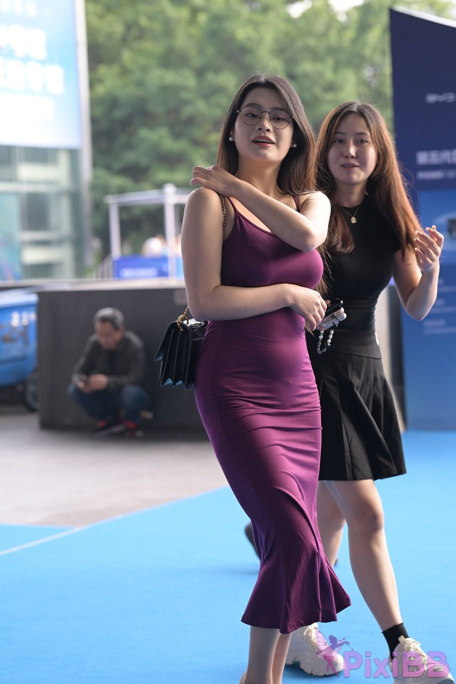 Featured Street Photography Works No.5590 Purple suspender dress PixiBB.COM 102