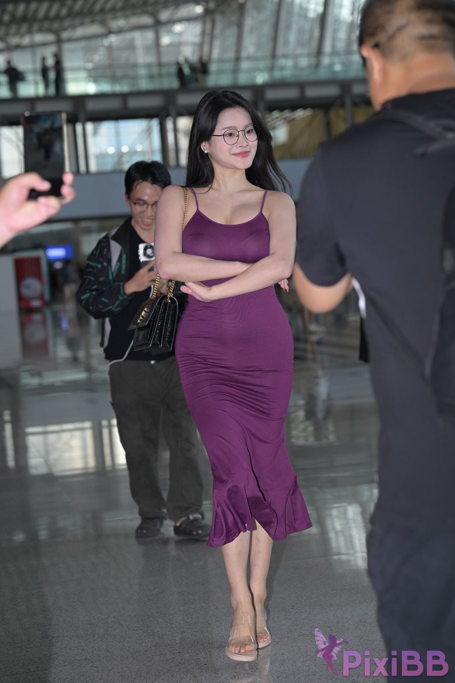 Featured Street Photography Works No.5590 Purple suspender dress PixiBB.COM 143