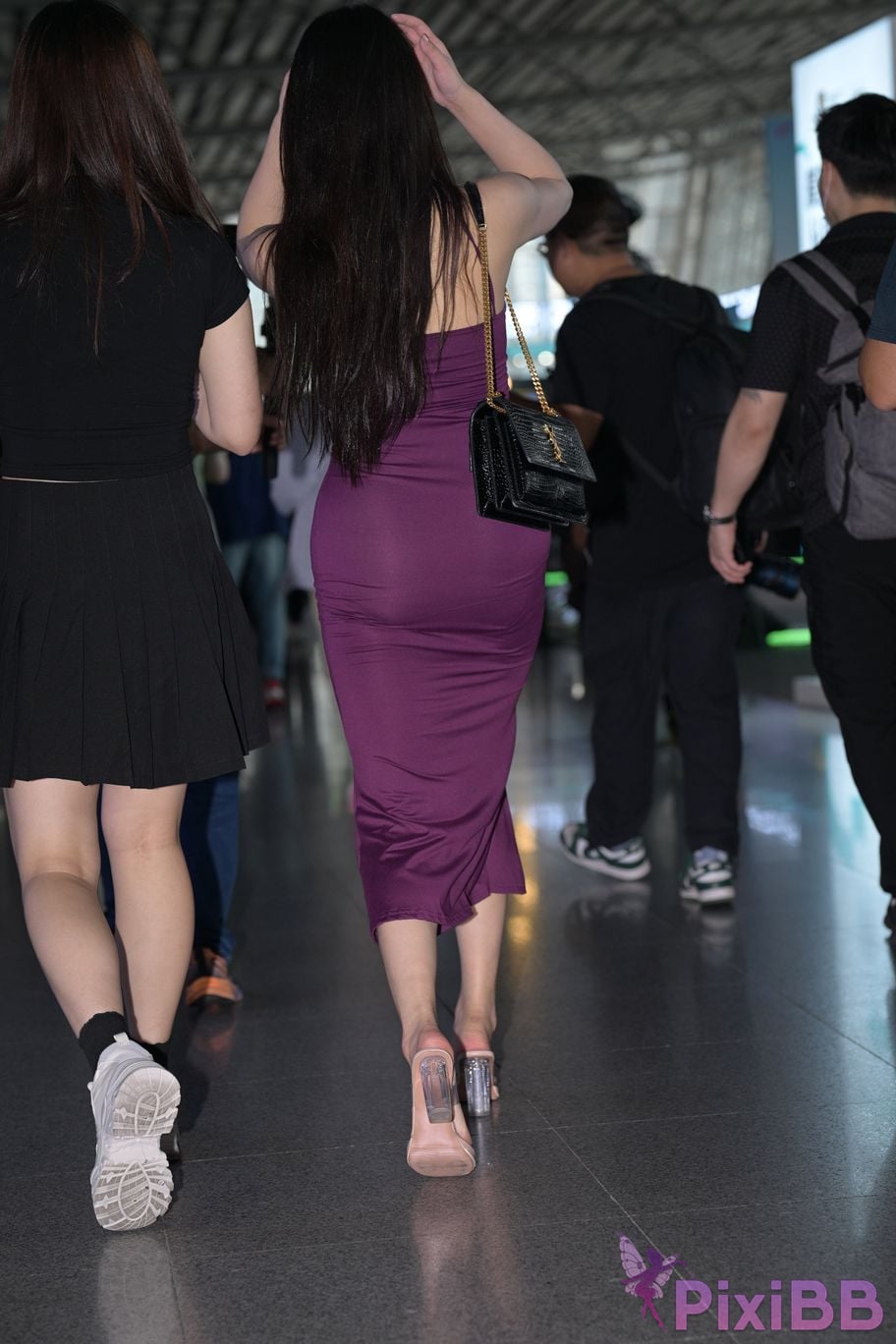 Featured Street Photography Works No.5590 Purple suspender dress PixiBB.COM 198