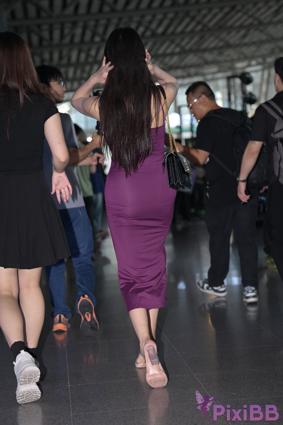 Featured Street Photography Works No.5590 Purple suspender dress PixiBB.COM 202