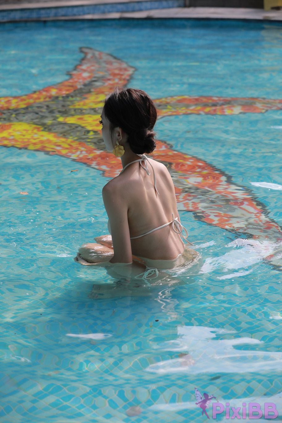 Featured Street Photography Works No.5870 Pale yellow swimwear beauty PixiBB.COM 194