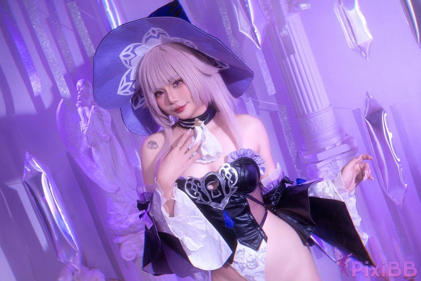 Cosplayer Miinmeow The Herta PixiBB.COM 021