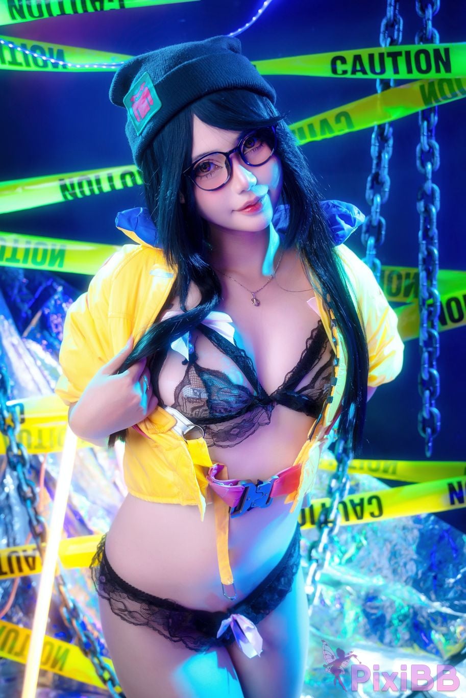 Cosplayer Miinmeow Killjoy PixiBB.COM 013