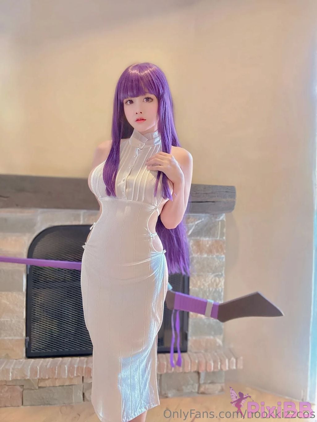 Cosplayer nookkizzcos Fern PixiBB.COM 002