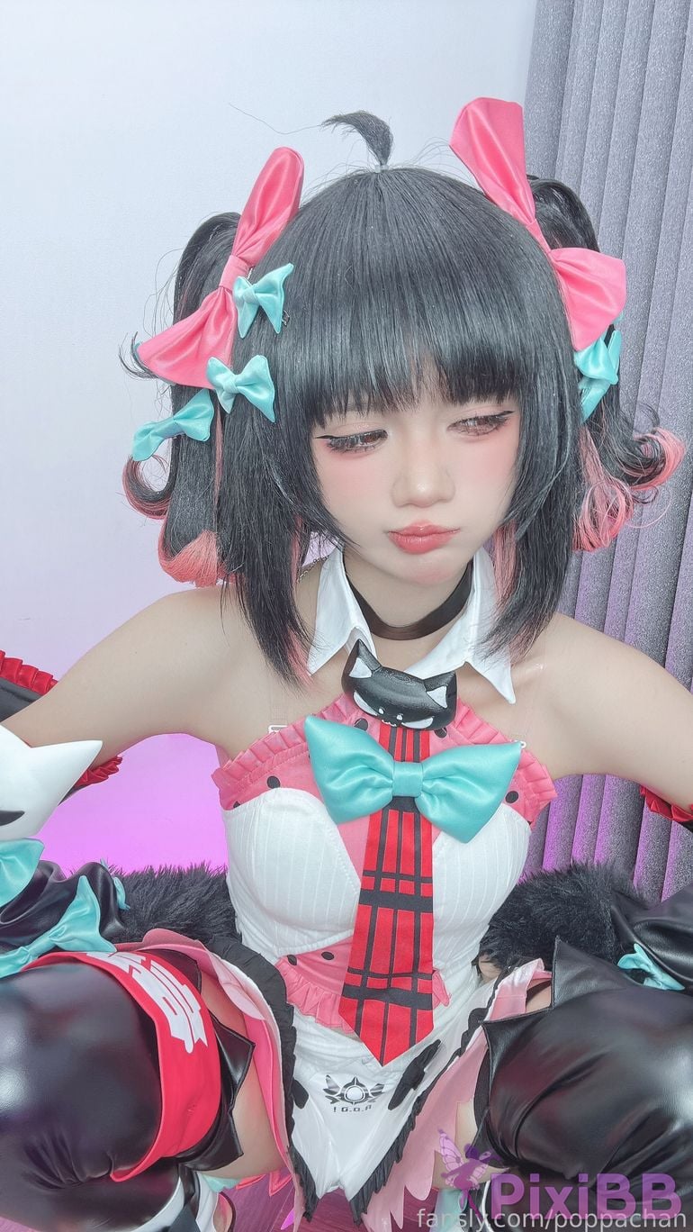 Cosplayer PoppaChan Nangong Yu Zenless Zone Zero PixiBB.COM 003