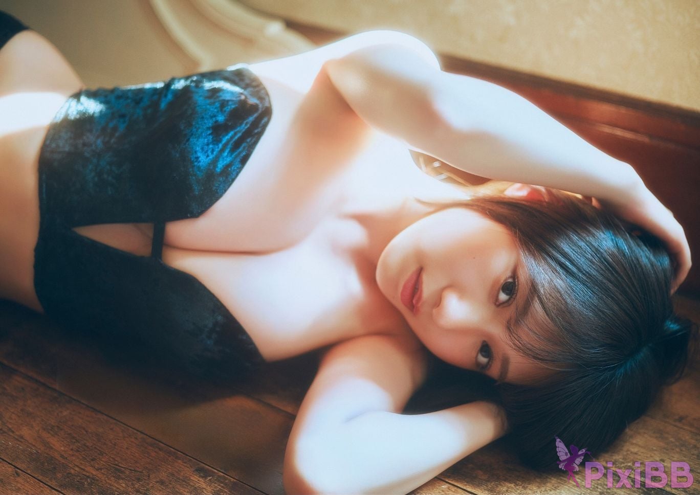 Japanese Idol Yokono Sumire BUBKA Digital Photo Album The Grey test Seat PixiBB.COM 082