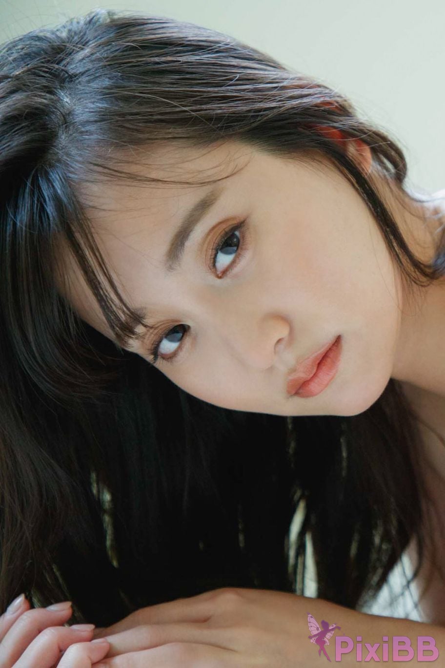 Japanese Idol Nagao Mariya FRIDAY Digital Photo Album On the beach in winter Alone with you vol.2 Large Volume 100 Pages PixiBB.COM 007