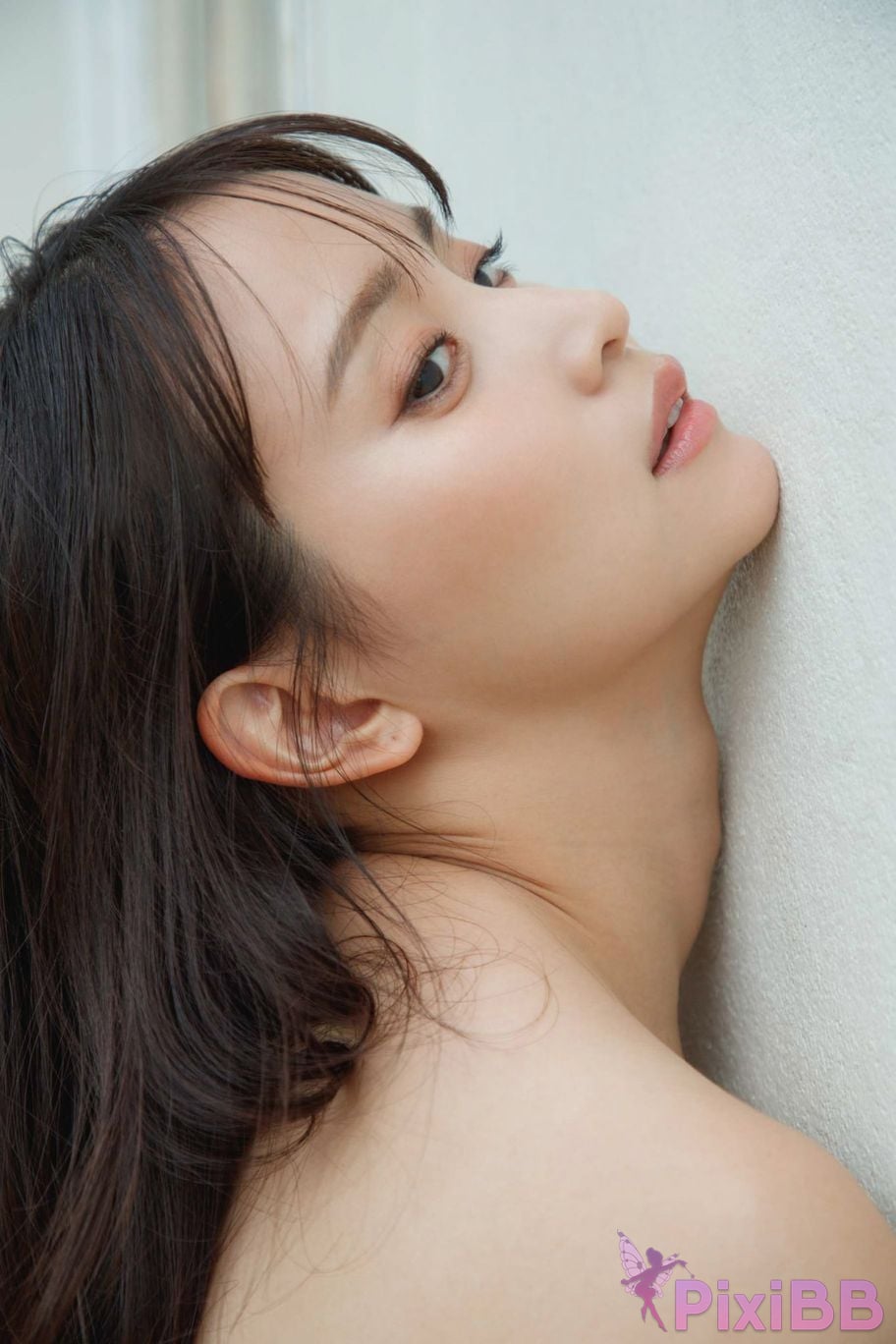 Japanese Idol Nagao Mariya FRIDAY Digital Photo Album On the beach in winter Alone with you vol.2 Large Volume 100 Pages PixiBB.COM 035