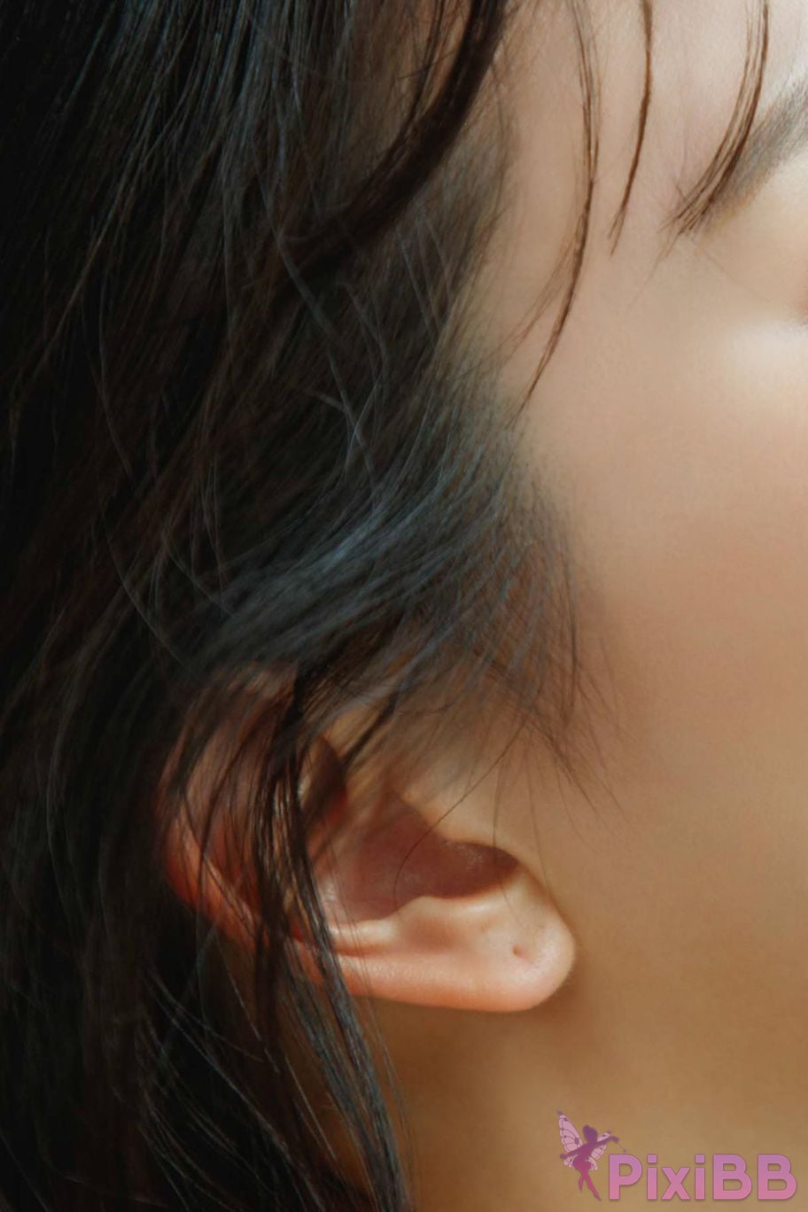 Japanese Idol Nagao Mariya FRIDAY Digital Photo Album On the beach in winter Alone with you vol.2 Large Volume 100 Pages PixiBB.COM 057