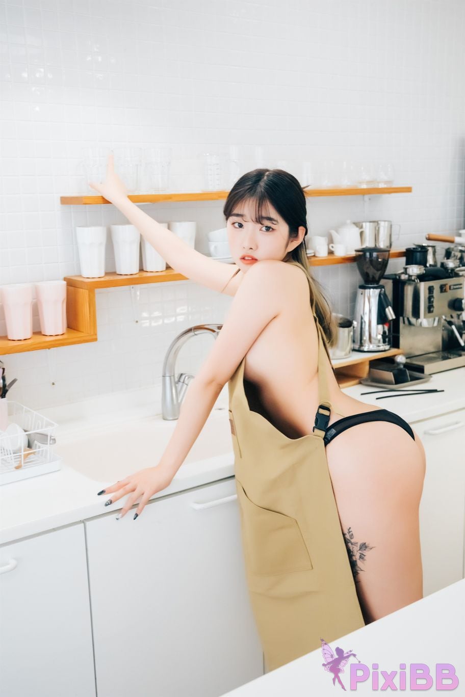 Loozy Sonson Nude Apron PixiBB.COM 057