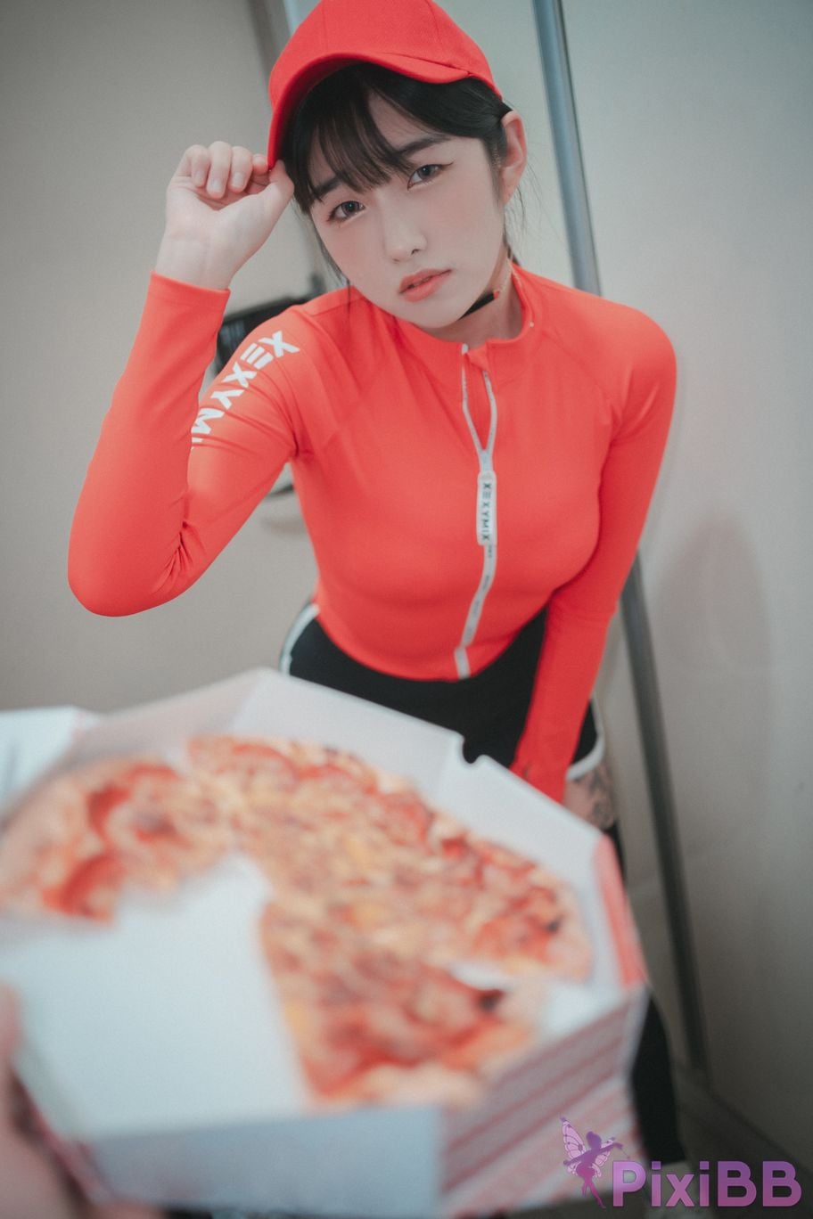 DJAWA Photo Sonson Pizza Girl PixiBB.COM 032