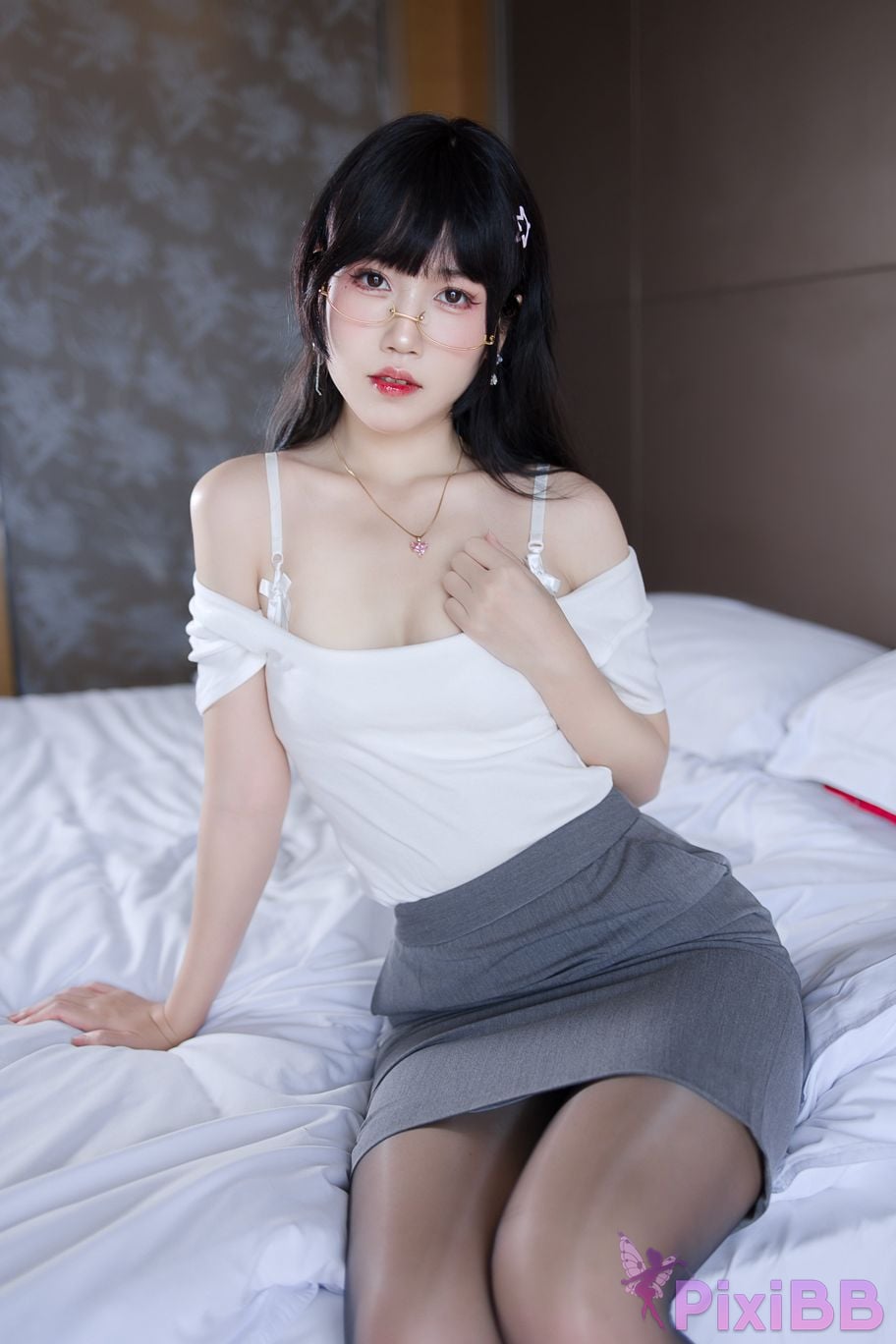 Coser Bu dai mao PixiBB.COM 046