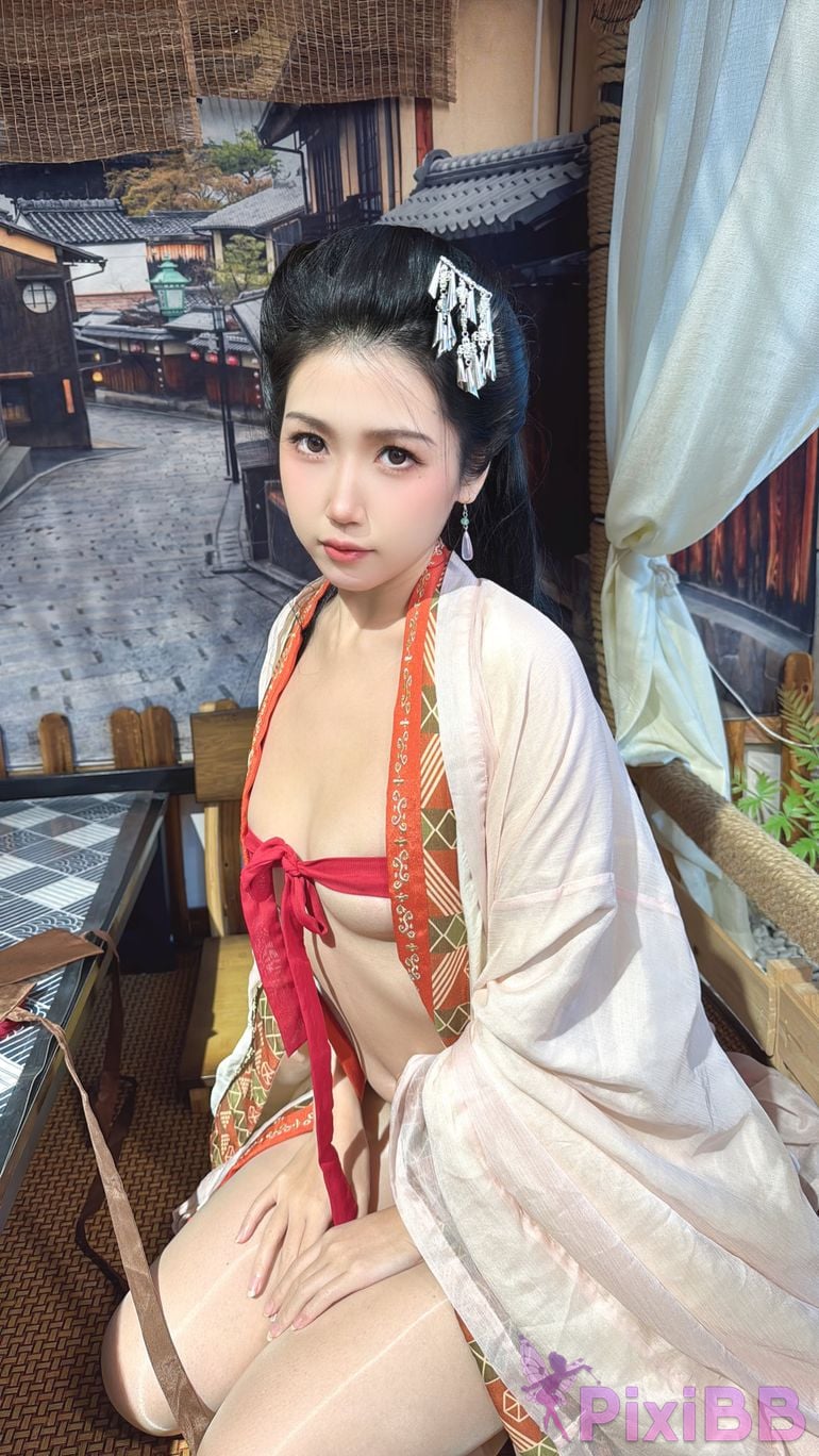 Coser Bu dai mao PixiBB.COM 044