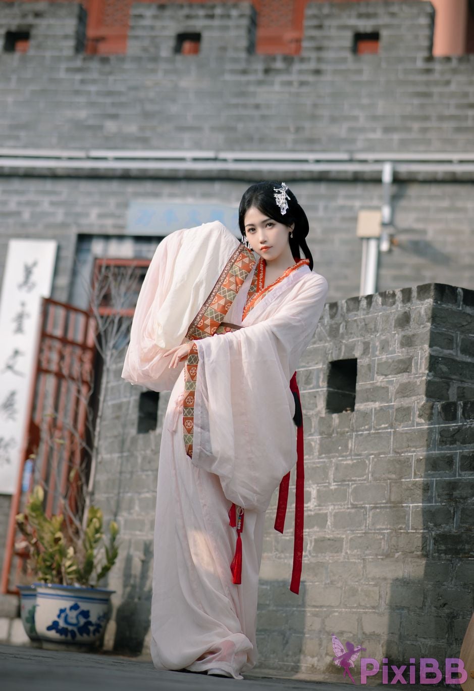 Coser Bu dai mao PixiBB.COM 060