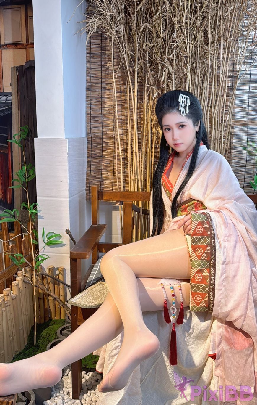 Coser Bu dai mao PixiBB.COM 089