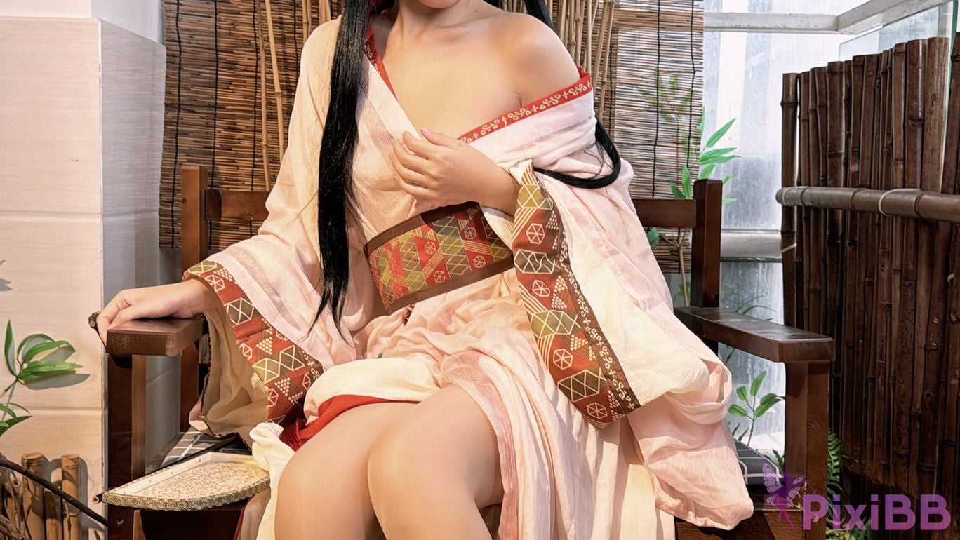Coser Bu dai mao PixiBB.COM 091