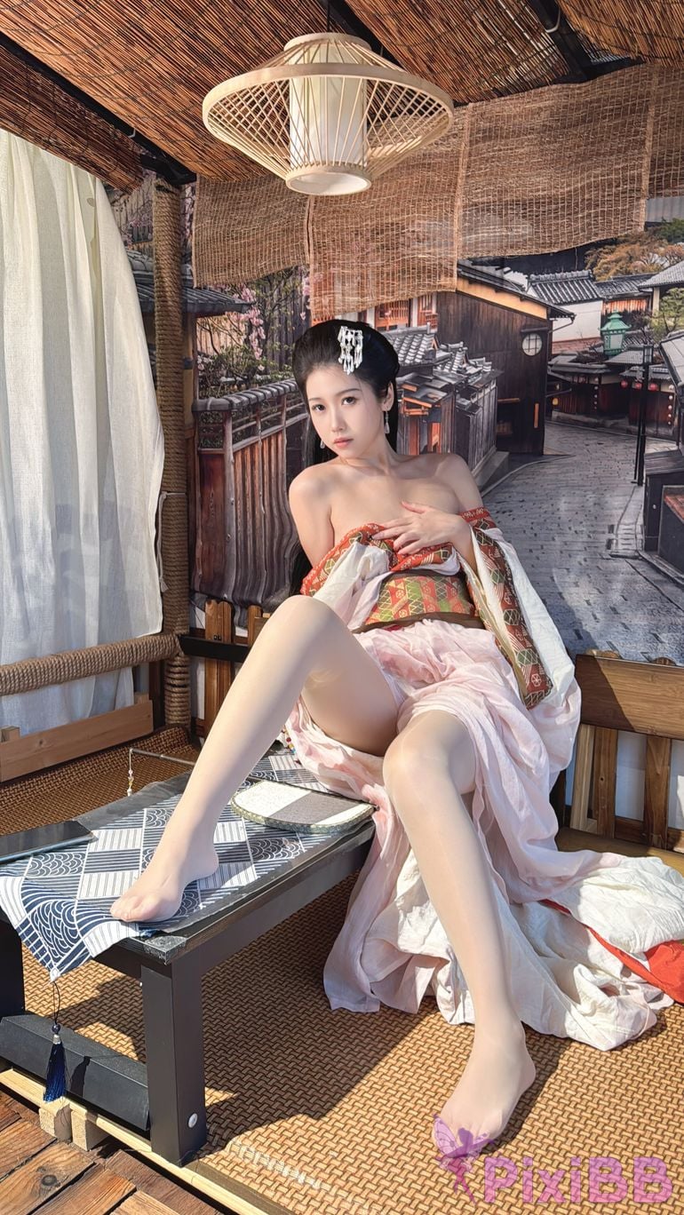 Coser Bu dai mao PixiBB.COM 118